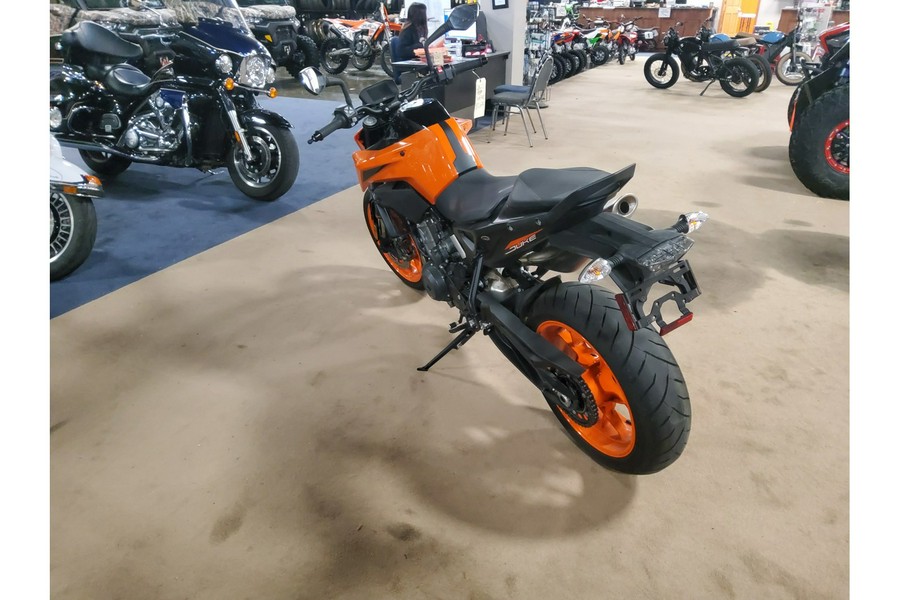 2020 KTM Duke 790