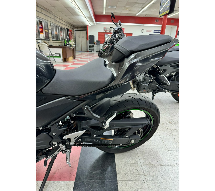 2023 Kawasaki Ninja 400 ABS