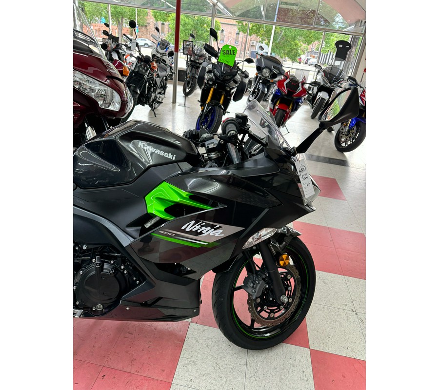 2023 Kawasaki Ninja 400 ABS