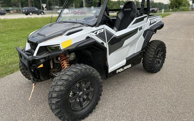 2022 Polaris® General XP 1000 Deluxe Ride Command