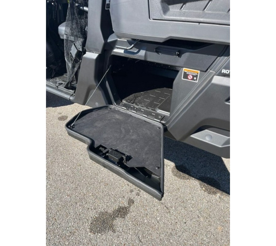 2026 Can-Am Defender PRO DPS HD10