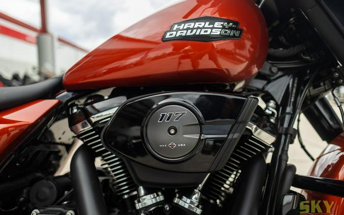 2024 HARLEY Street Glide Base