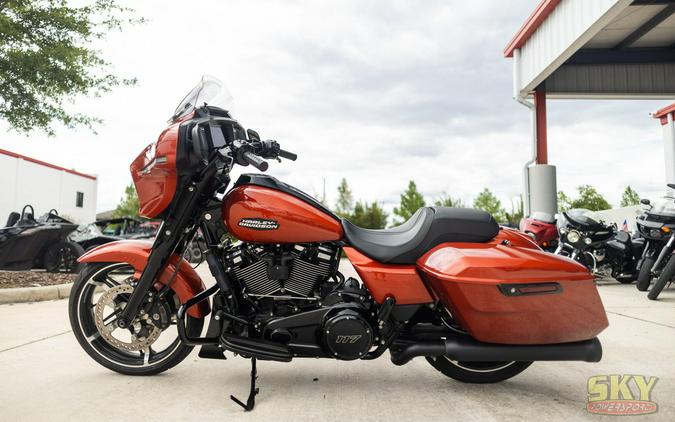 2024 HARLEY Street Glide Base