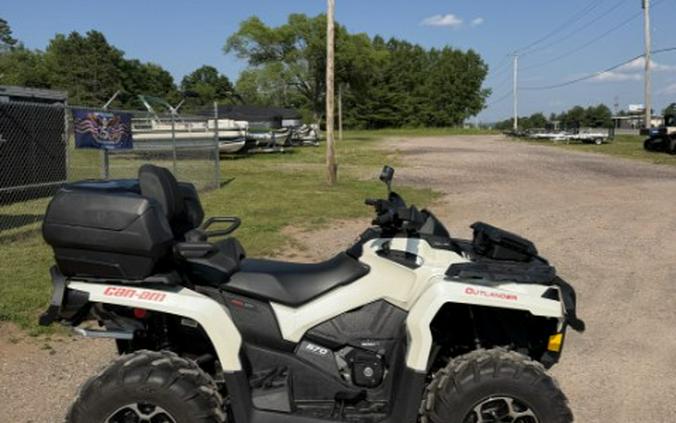 2016 Can-Am Outlander MAX XT 570