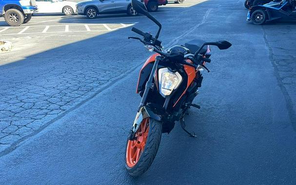 2022 KTM 200 Duke