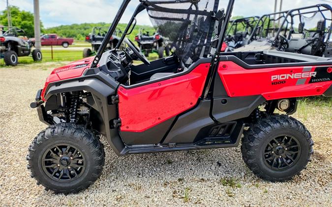 2024 Honda Pioneer 1000 Deluxe