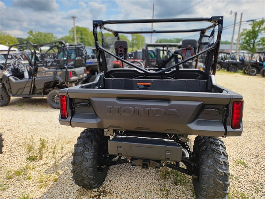 2024 Honda Pioneer 1000 Deluxe