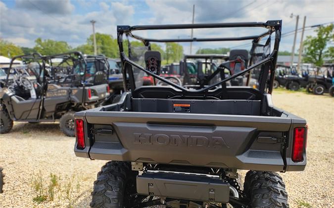 2024 Honda Pioneer 1000 Deluxe