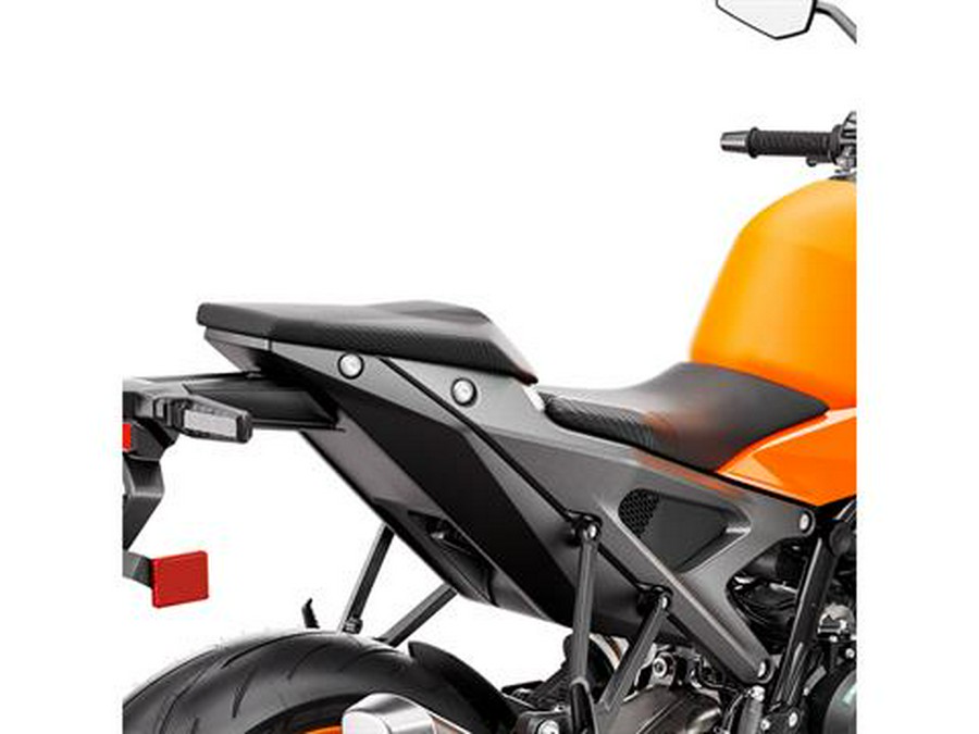 2024 KTM 990 Duke