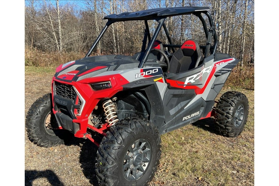 2022 Polaris Industries RZR XP 1000 Premium Indy Red