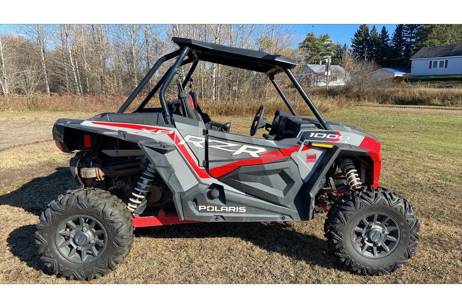 2022 Polaris Industries RZR XP 1000 Premium Indy Red