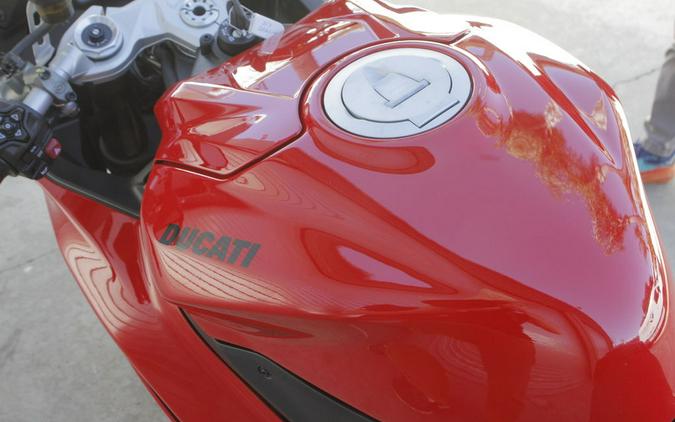 2026 Ducati Panigale V2