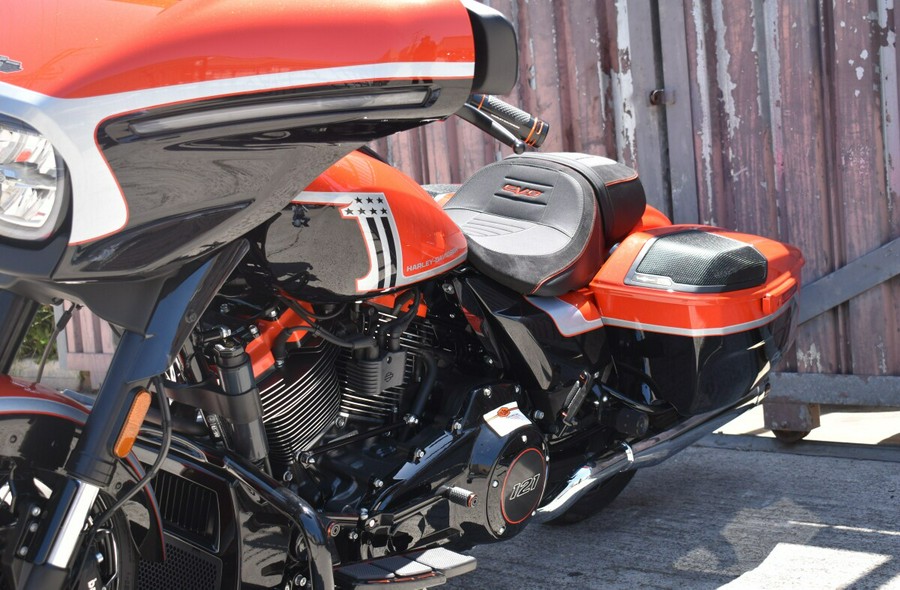 2024 Harley-Davidson® CVO™ Street Glide FLHXSE