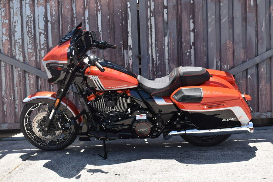 2024 Harley-Davidson® CVO™ Street Glide FLHXSE