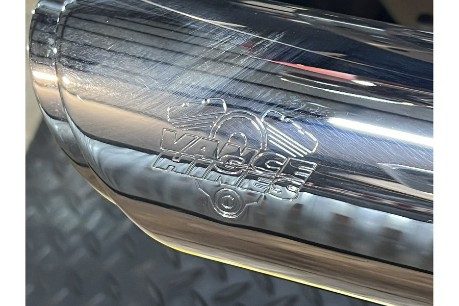 2017 Harley-Davidson® FXSB