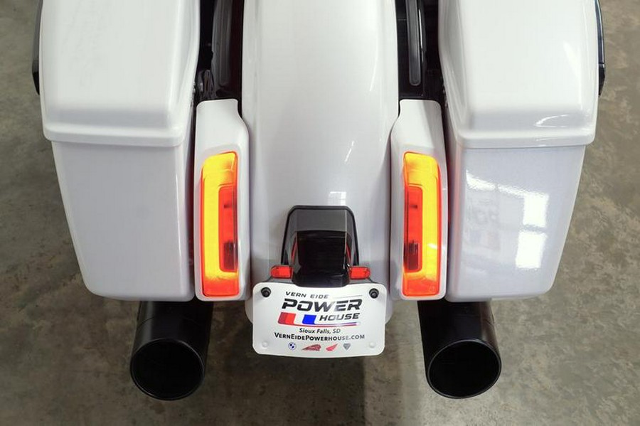 2024 Harley-Davidson® FLTRX - Road Glide®