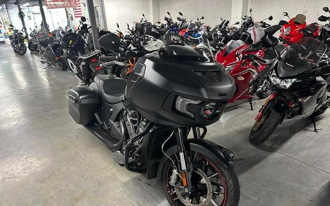 2023 Indian Motorcycle® Challenger® Titanium Smoke