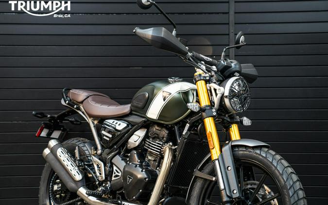 2024 Triumph Scrambler 400 X Matte Khaki Green / Fusion White