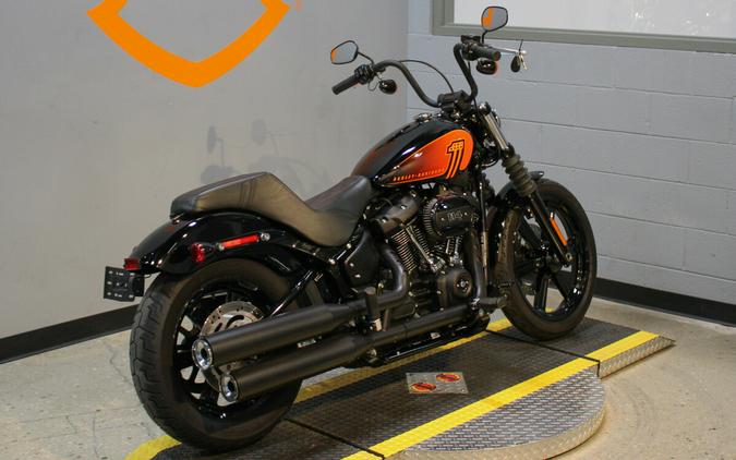 2022 Harley-Davidson Softail Street Bob 114 Cruiser FXBBS