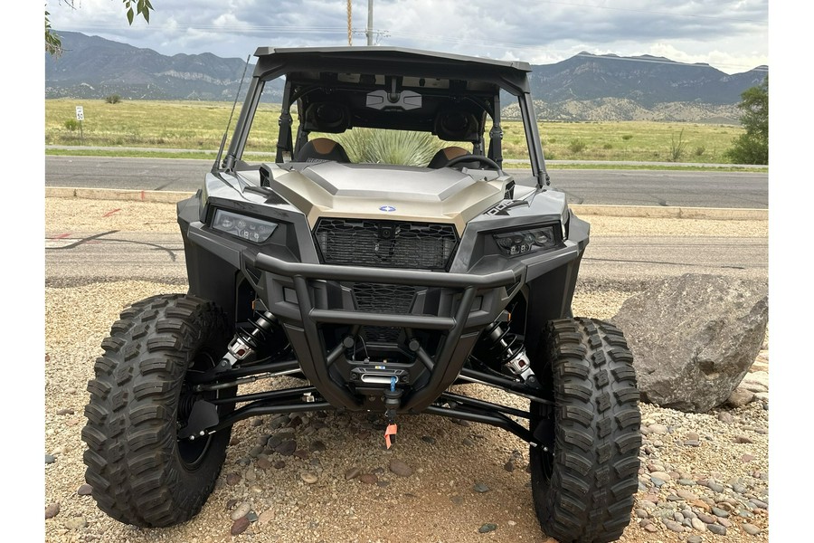 2023 Polaris Industries GENERAL XP 4 1000 ULTIMATE - BLACK CRYSTAL Ultimate