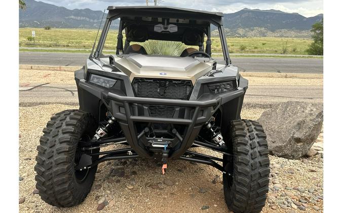 2023 Polaris Industries GENERAL XP 4 1000 ULTIMATE - BLACK CRYSTAL Ultimate