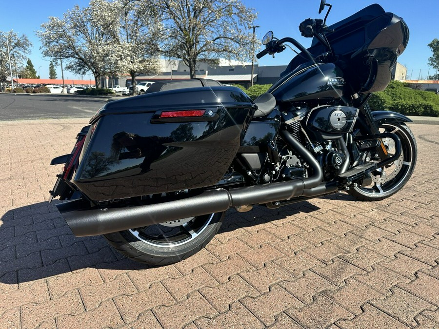 FLTRX 2025 Road Glide™