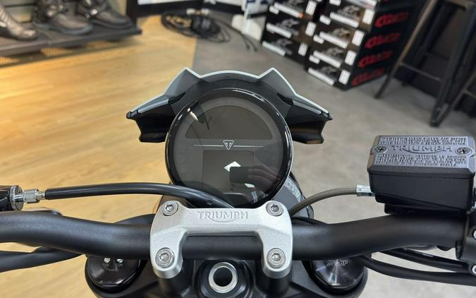 2026 Triumph Trident 800 Ash grey