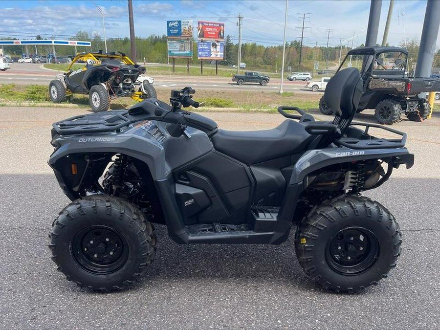 2023 Can-Am® Outlander MAX DPS 700