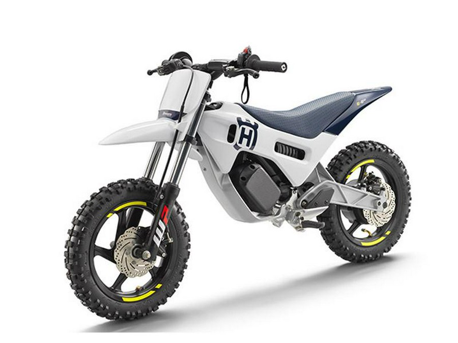 2024 Husqvarna® EE 2