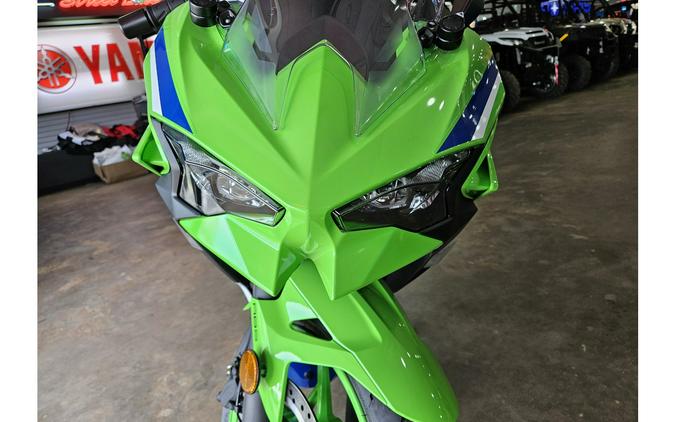 2024 Kawasaki Ninja® 500 SE 40th Anniversary Edition ABS