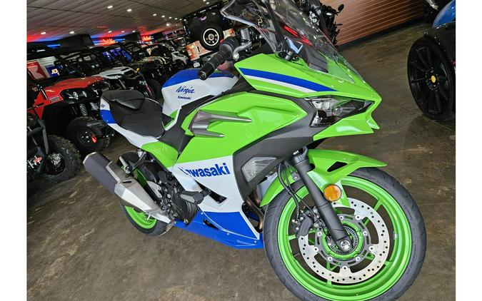 2024 Kawasaki Ninja® 500 SE 40th Anniversary Edition ABS