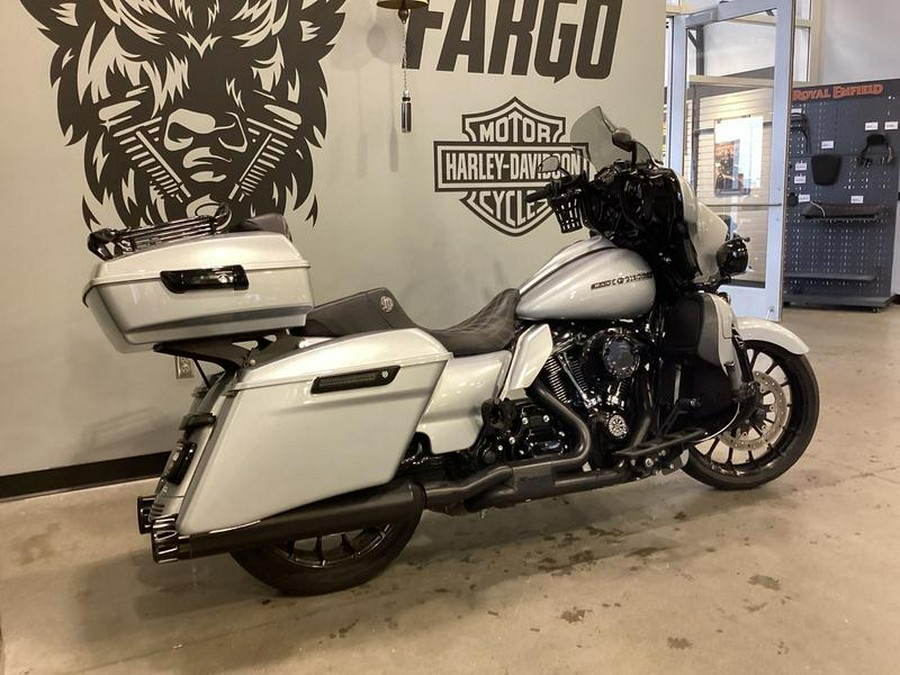 2019 Harley-Davidson® FLHXS - Street Glide® Special