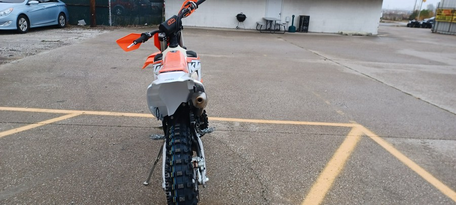 2023 KTM XC 125