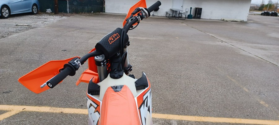 2023 KTM XC 125