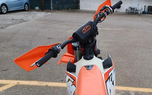 2023 KTM XC 125