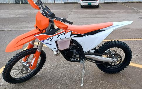 2023 KTM XC 125