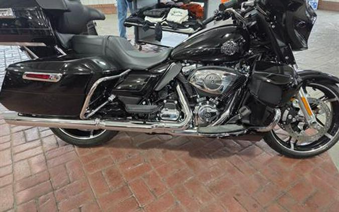 2025 Harley-Davidson Street Glide® Ultra