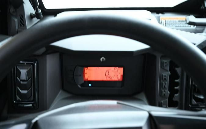 2026 Can-Am® Defender MAX Limited HD11