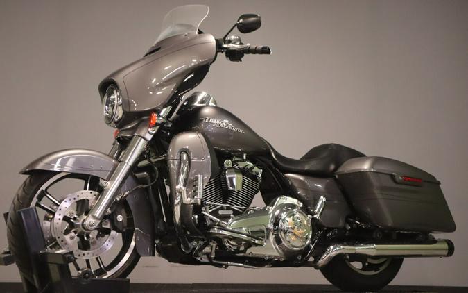 2015 Harley-Davidson Street Glide Special