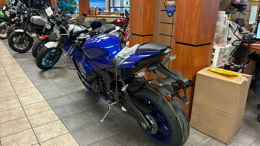 2026 Yamaha YZF-R1