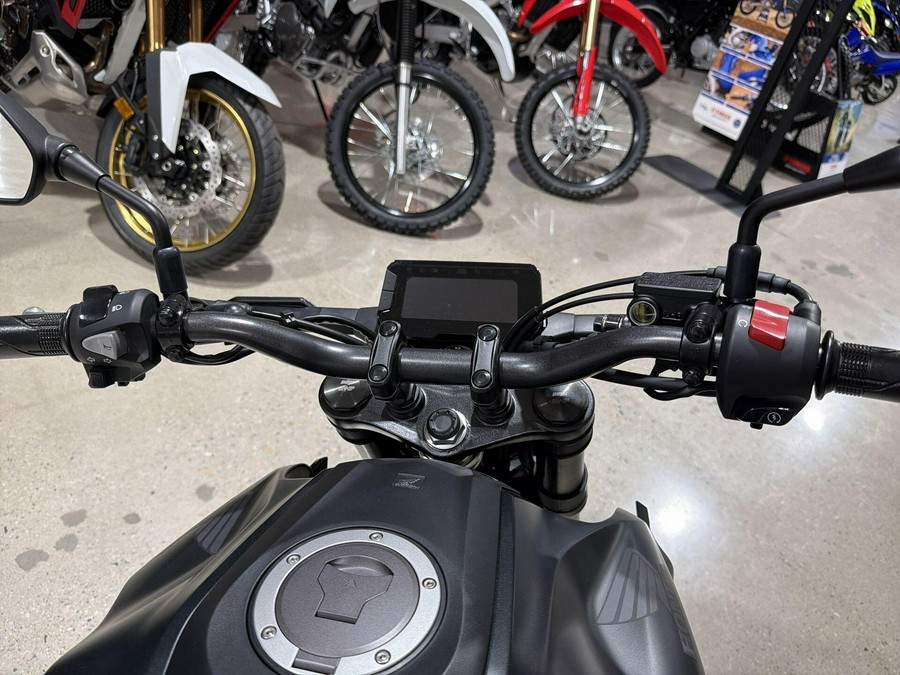 2026 Honda CB300R ABS