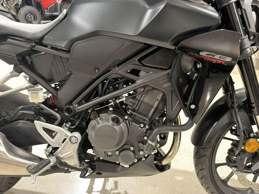 2026 Honda CB300R ABS