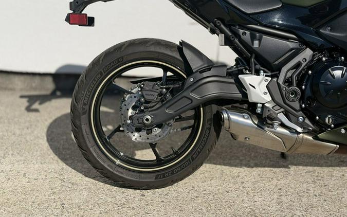 2024 Kawasaki Ninja 650 ABS Metallic Covert Green/Metallic Spark Black