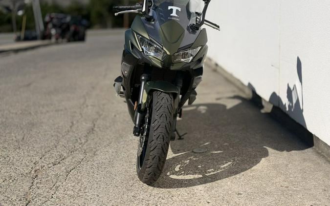2024 Kawasaki Ninja 650 ABS Metallic Covert Green/Metallic Spark Black