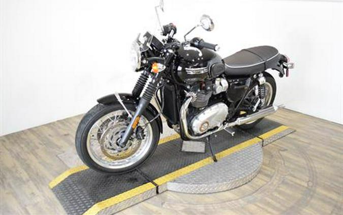 2022 Triumph Bonneville T120 Black