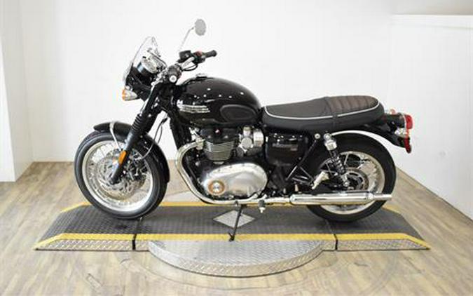 2022 Triumph Bonneville T120 Black