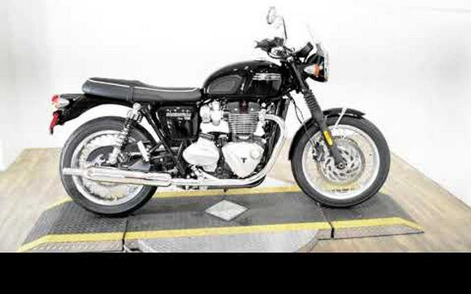 2022 Triumph Bonneville T120 Black