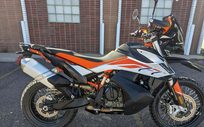 2019 KTM 790 Adventure & 790 Adventure R – First Ride