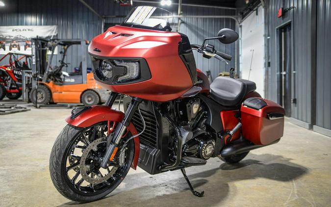 2024 Indian Motorcycle® Challenger® Dark Horse® w/PowerBand Audio Pkg Sunset Red Smoke