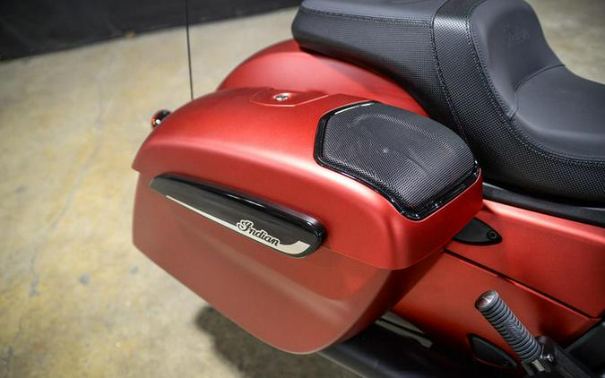 2024 Indian Motorcycle® Challenger® Dark Horse® w/PowerBand Audio Pkg Sunset Red Smoke